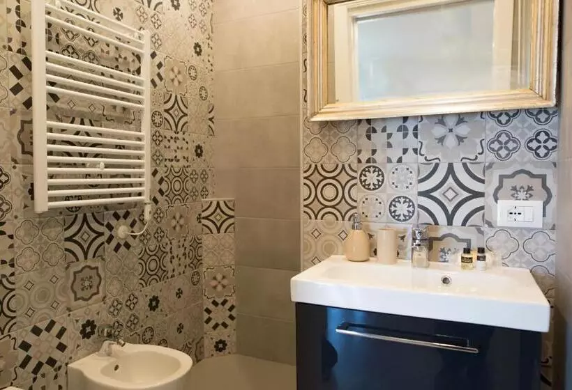 اتاق استاندارد یک نفره, Guest House Bella Onda