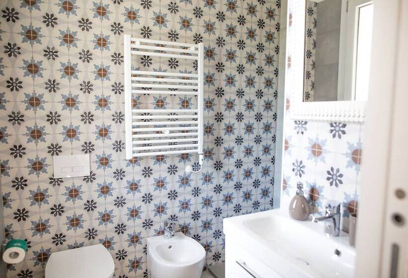 חדר סטנדרט לשלושה, Guest House Bella Onda