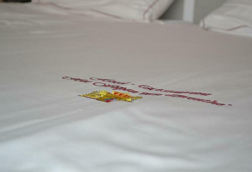 غرفة قياسية, Het Wapen Van Drenthe