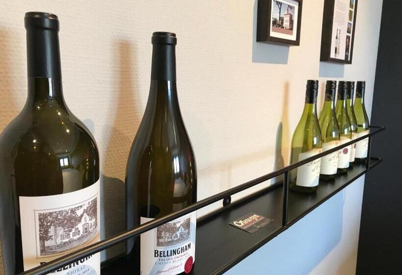 غرفة ديلوكس, Het Wapen Van Drenthe