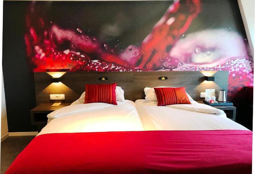 غرفة ديلوكس, Het Wapen Van Drenthe