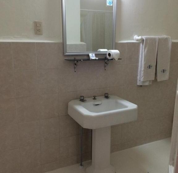 스탠다드 룸 더블 침대 2개, Isabel