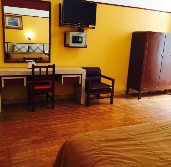 스탠다드 룸 더블 침대 2개, Isabel