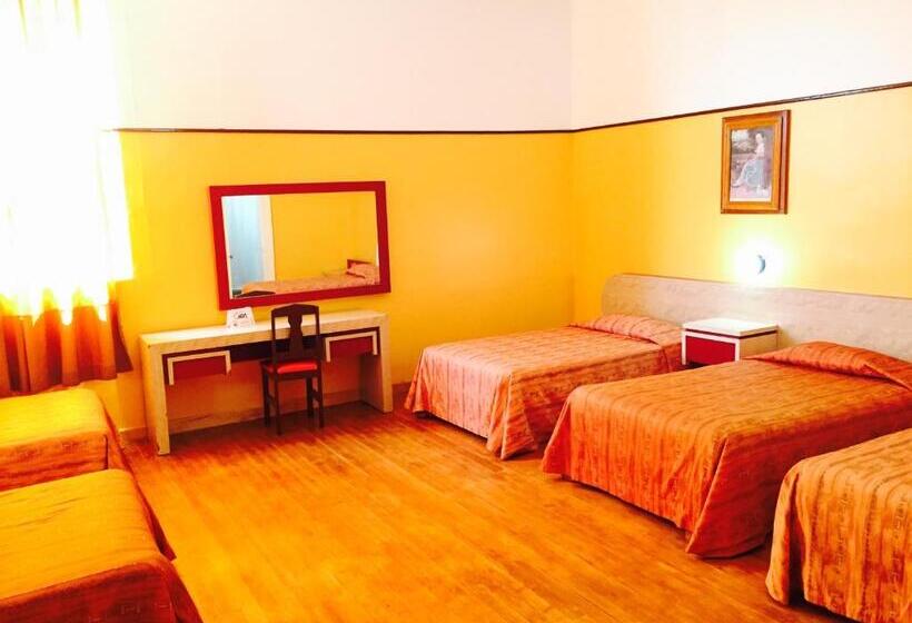 패밀리 룸, Isabel