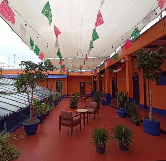 패밀리 룸, Isabel