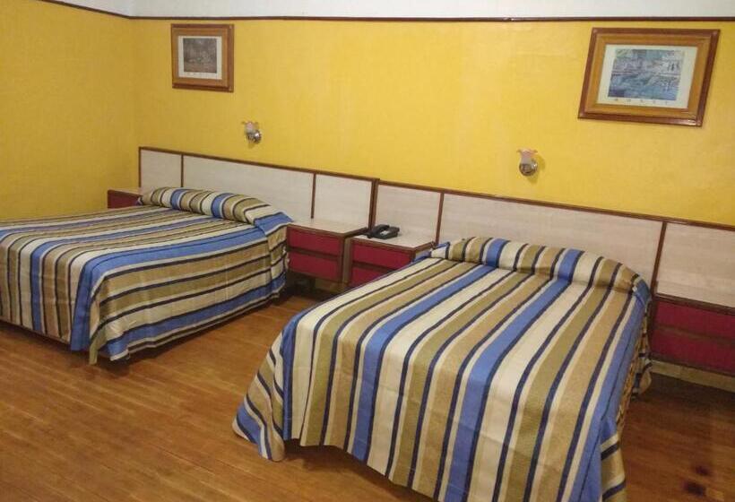 스탠다드 룸 더블 침대 2개, Isabel