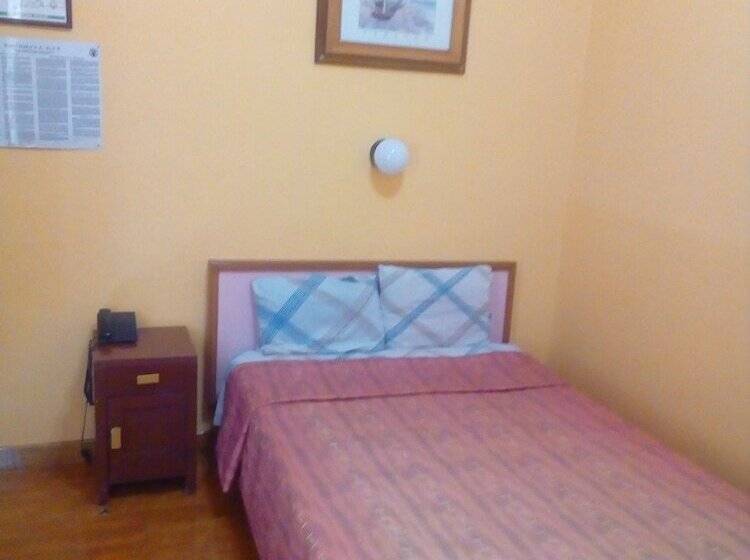 스탠다드 룸 공동 욕실, Isabel