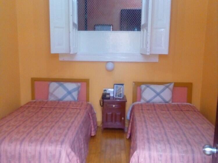 스탠다드 룸 공동 욕실, Isabel