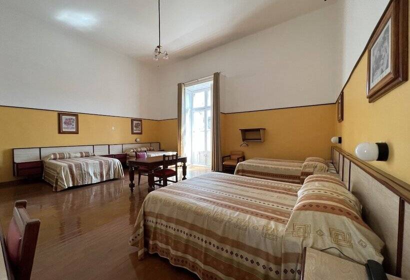 클래식 4인 룸, Isabel