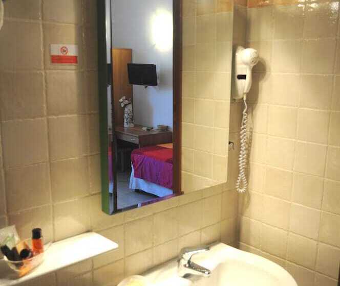 标准三人间, Marinetta Bed & Breakfast