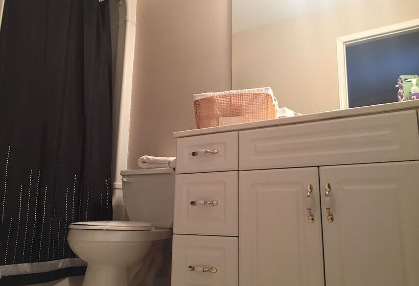 スイート, Niagara On The Lake Furnished Rentals