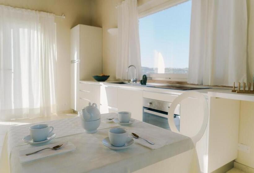 آپارتمان 1 خوابه با چشم‌انداز دریا, Nontiscordardimé B&b Villa Agriturismo