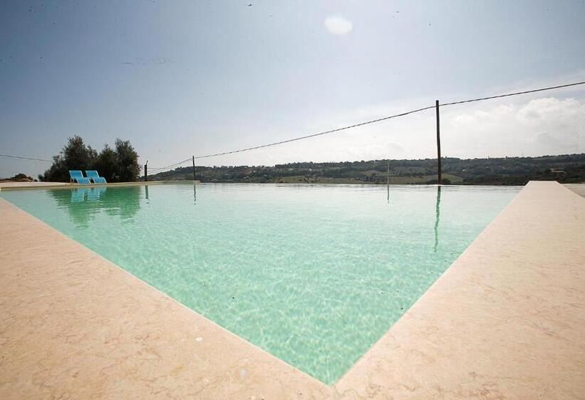 اتاق استاندارد با تخت بزرگ, Nontiscordardimé B&b Villa Agriturismo