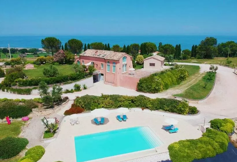 اتاق لوکس, Nontiscordardimé B&b Villa Agriturismo