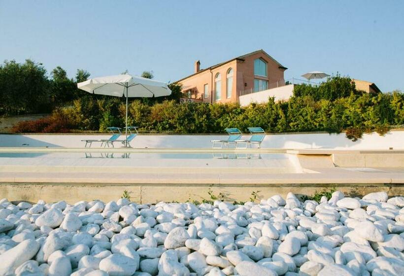 اتاق لوکس, Nontiscordardimé B&b Villa Agriturismo