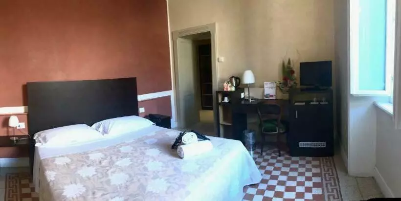 スタンダードルーム, Relais Del Borgo Hotel & Spa 4 Stelle