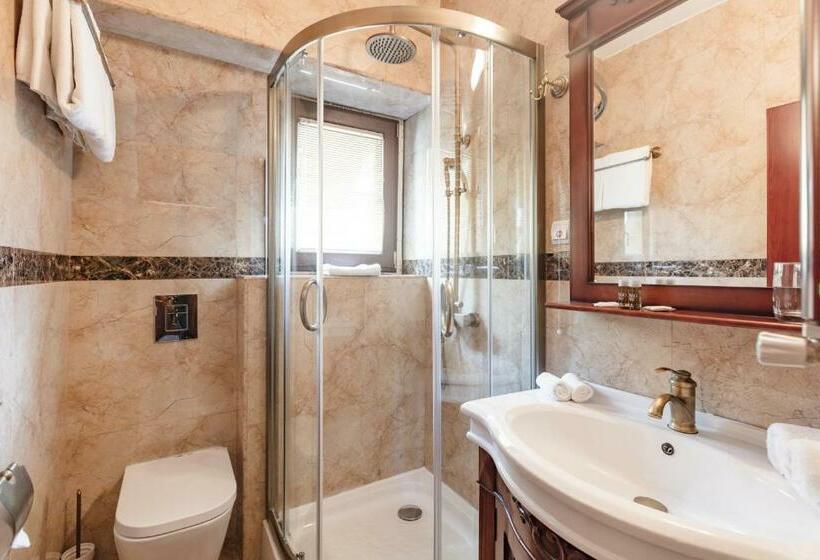 Standard-huone Jokinäkymä, Senigallia