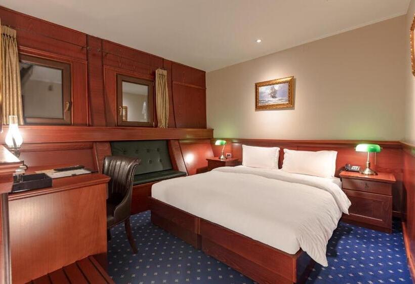 Comfort-huone, Senigallia