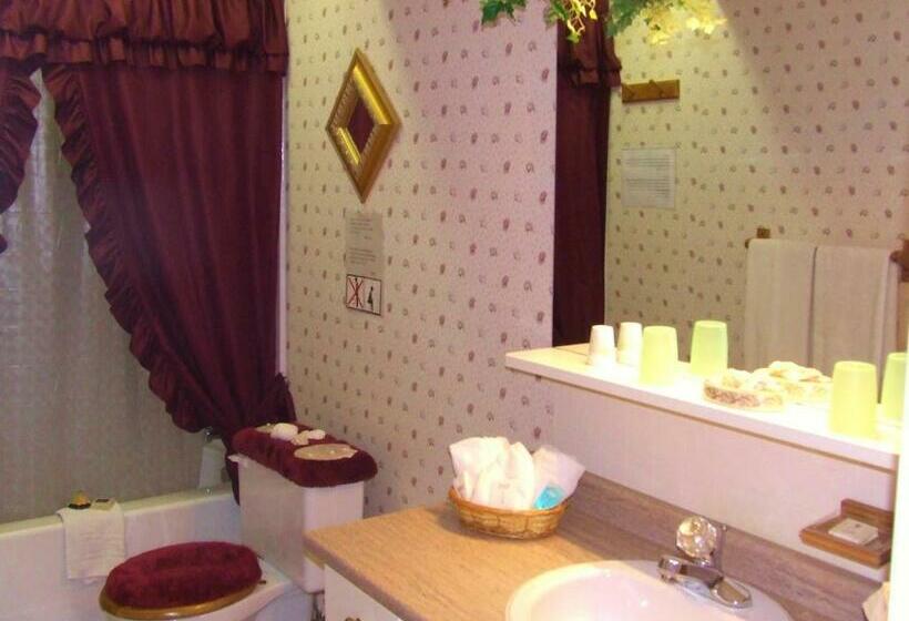 חדר סטנדרט עם מיטת קווין, Silvern Lake Trail Bed And Breakfast