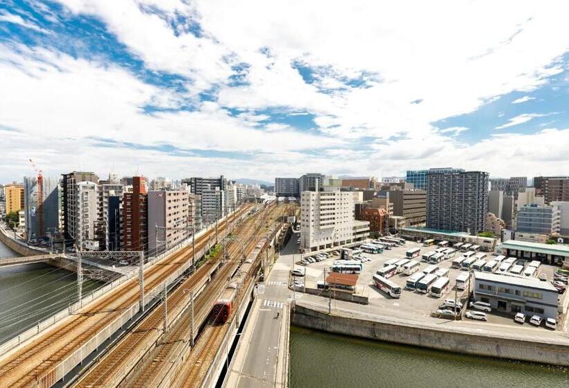 غرفة قياسية فردية, Third Place Hakata