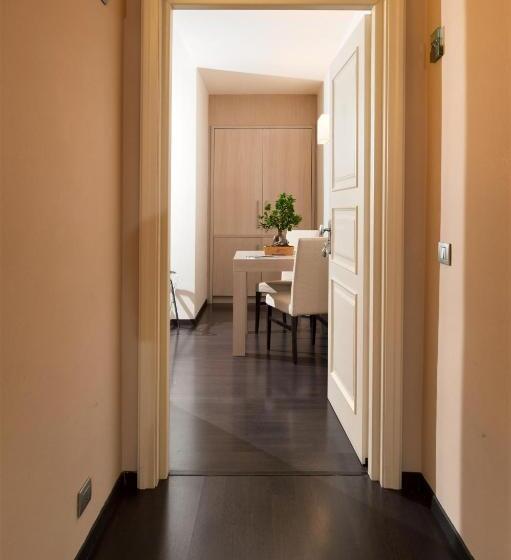 اتاق راحتی سه تخته, Villa Maria Cristina