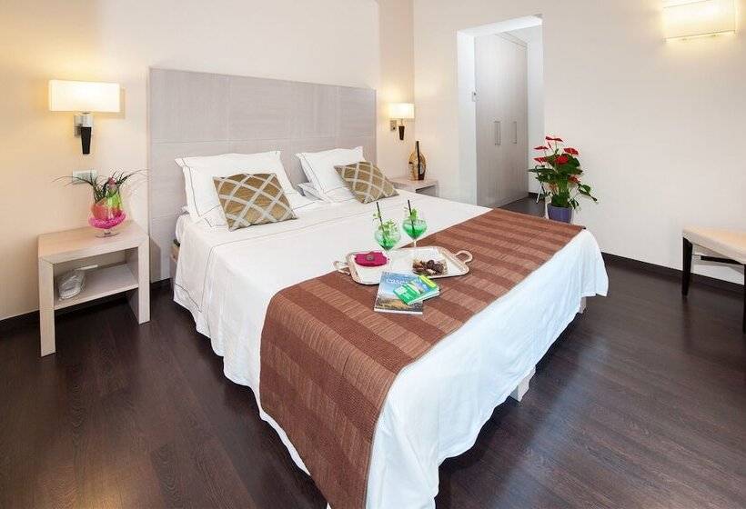 اتاق خانوادگی, Villa Maria Cristina