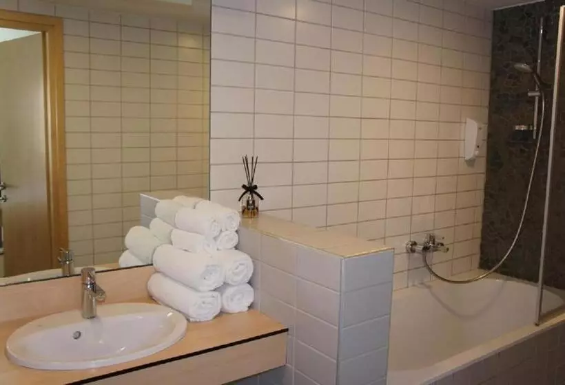 اتاق خانوادگی, Zaliasis Slenis   Self Check In Hotel   Free Parking