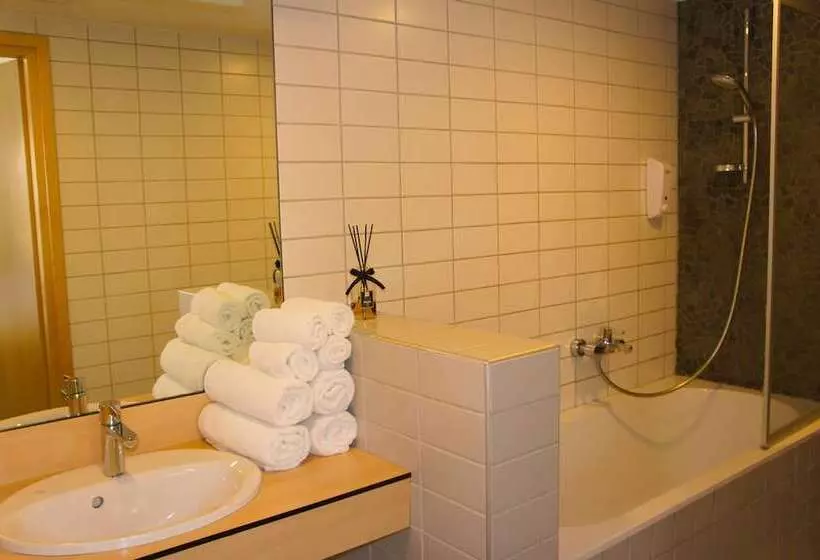 اتاق خانوادگی, Zaliasis Slenis   Self Check In Hotel   Free Parking