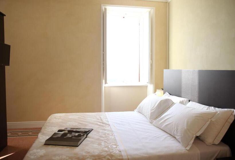 סוויטת ג'וניור, Relais Del Borgo Hotel & Spa 4 Stelle