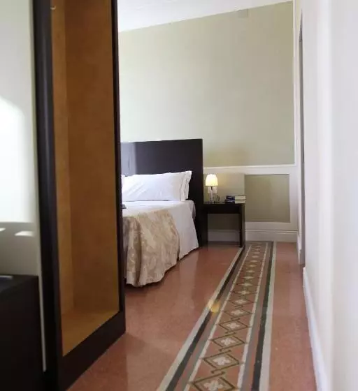 スタンダードトリプルルーム, Relais Del Borgo Hotel & Spa 4 Stelle