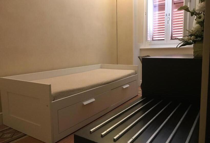 חדר סטנדרט לשלושה, Relais Del Borgo Hotel & Spa 4 Stelle