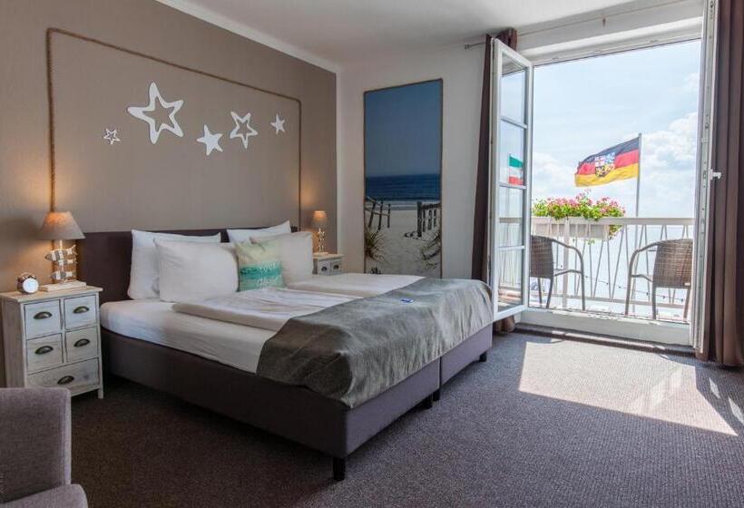 غرفة قياسية مطلّة علي البحر مزوَّدة بشُرفة, Akzent Strandhotels Seestern, Delphin & Lachs