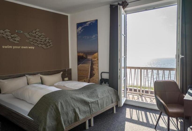 غرفة قياسية مطلّة علي البحر مزوَّدة بشُرفة, Akzent Strandhotels Seestern, Delphin & Lachs