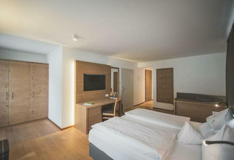 Номер Комфорт, Alpenhof