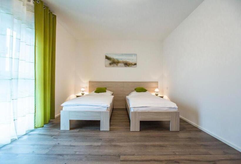 Номер Стандарт Индивидуальный, Anna Hilden