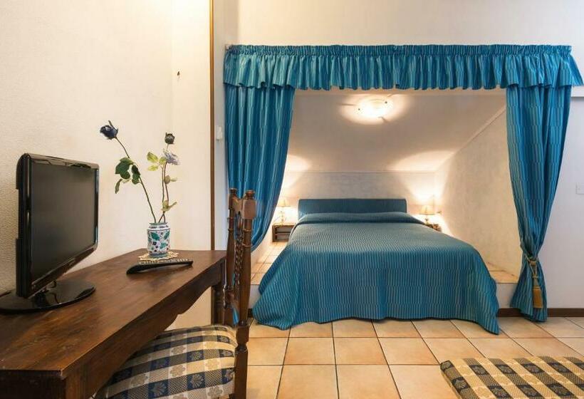 חדר סטנדרט, Donna Nobile