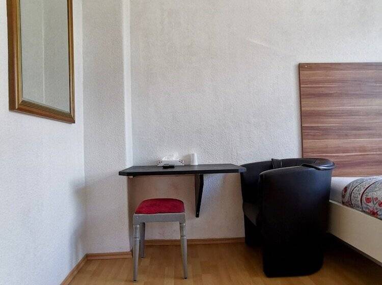 스탠다드 싱글 룸, Pension Akropolis