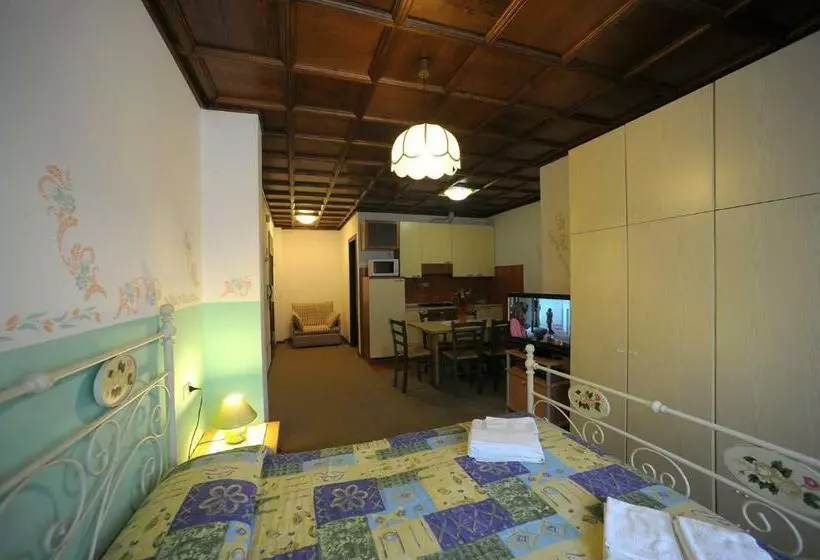 スタンダードスタジオ, Residence Regina Delle Dolomiti