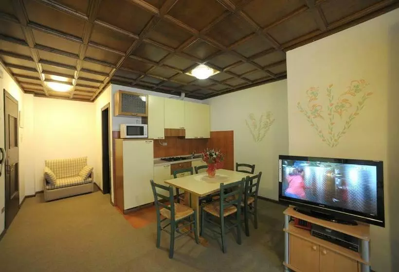 スタンダードスタジオ, Residence Regina Delle Dolomiti