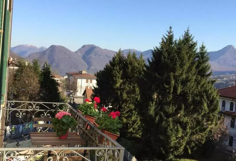 Comfort room with terrace, Villa San Fedele