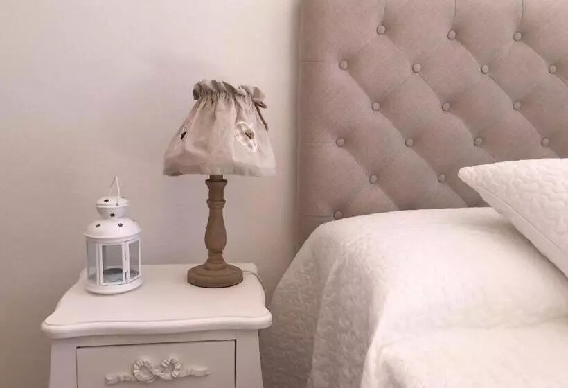 Comfort room with terrace, Villa San Fedele