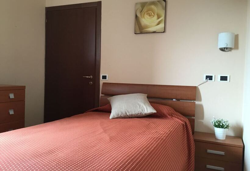 غرفة قياسية فردية, Villa San Fedele