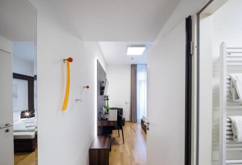 Номер Стандарт, Sevendays Hotel Boardinghouse