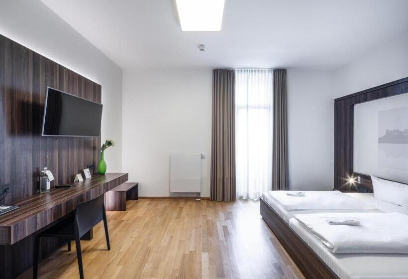 غرفة قياسية سرير كينج, Sevendays Hotel Boardinghouse