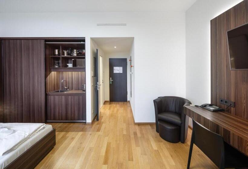 Стандартный Номер Кровать Кинг, Sevendays Hotel Boardinghouse