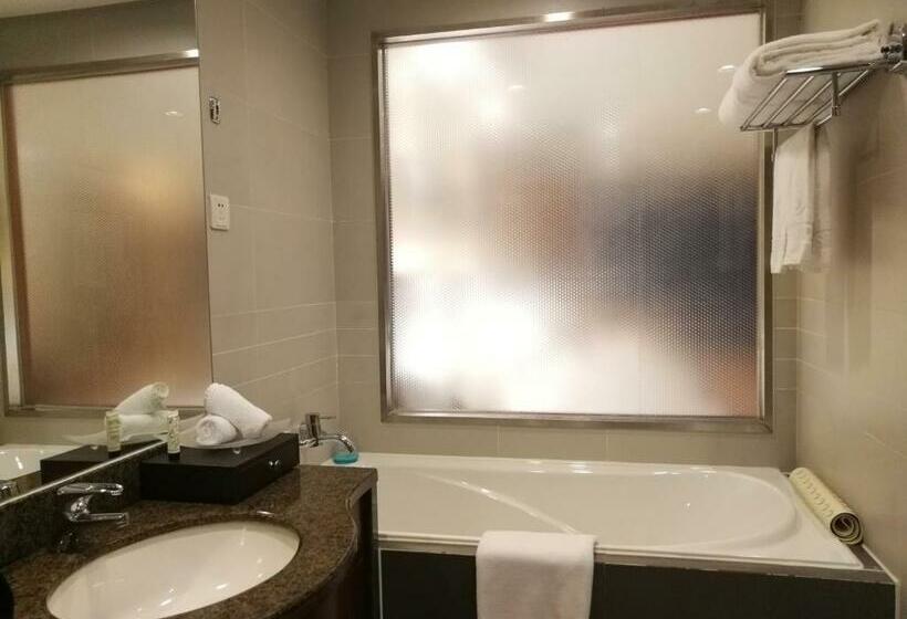 חדר סופריור, Haikou Mingguang Shengyi