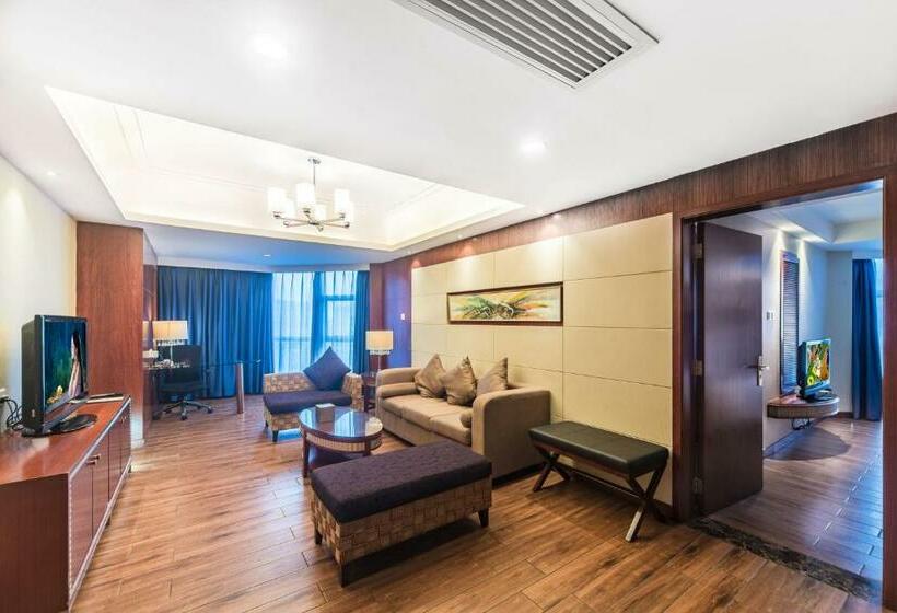 סוויטה דלוקס, Haikou Mingguang Shengyi