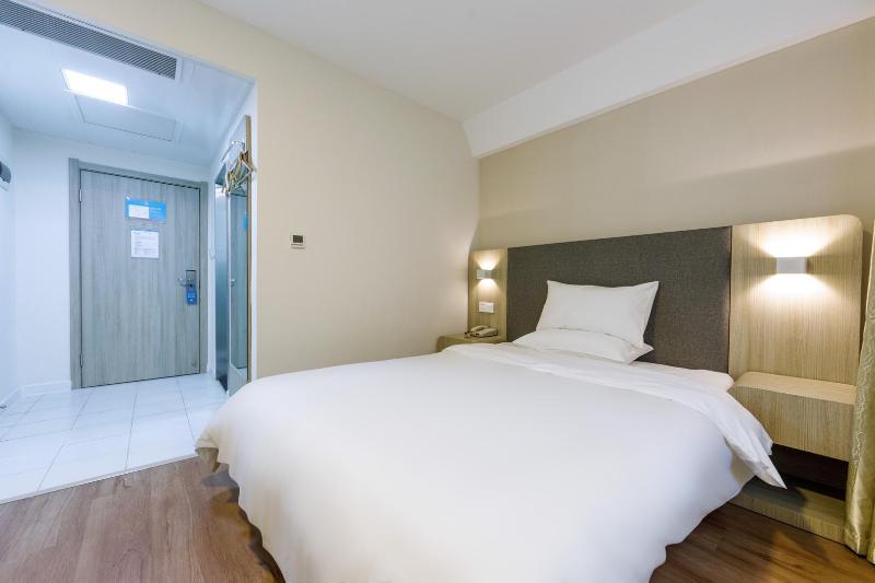 스탠다드 룸, Hanting  Shanghai Railway Station