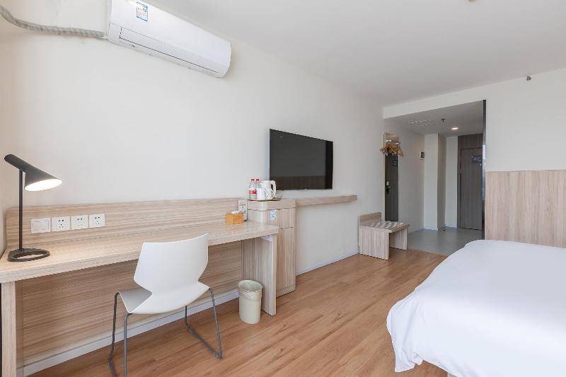 اتاق سوپریور, Hanting  Weifang Dongfeng Dong Street Taihua