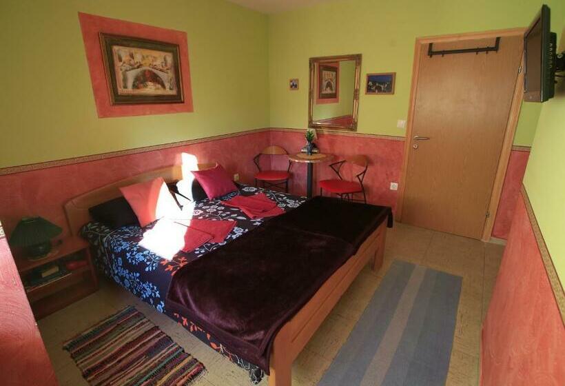 اتاق استاندارد, Apartment&rooms Globus Mostar